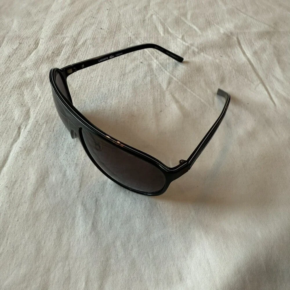 Lacoste LA12435 Sunglasses